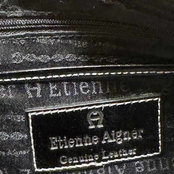 Etienne Aigner Black Shoulder Bag with Structured Design - Picture 9 of 11